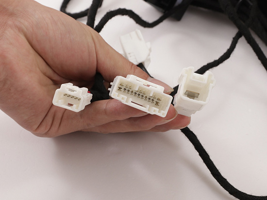 电动车尾门线束