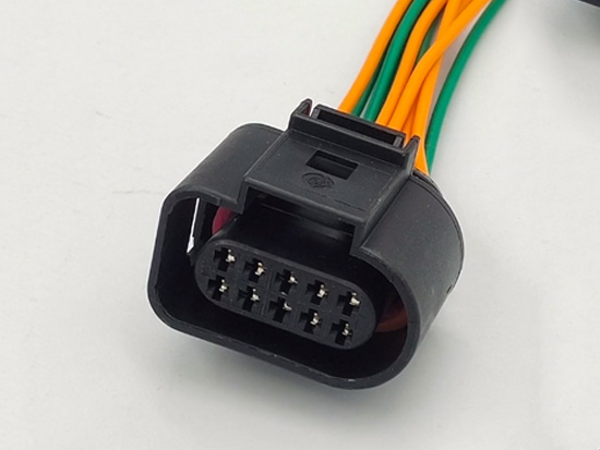 汽车变速箱插头